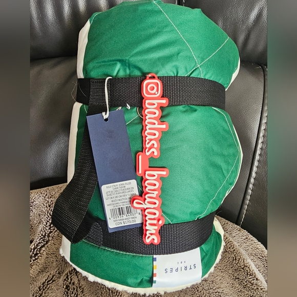 🚨SOLD🚨 Hudson Bay Blanket • HBC Bold Stripe Down-Filled Cabin Throw Blanket - Picture 6 of 6